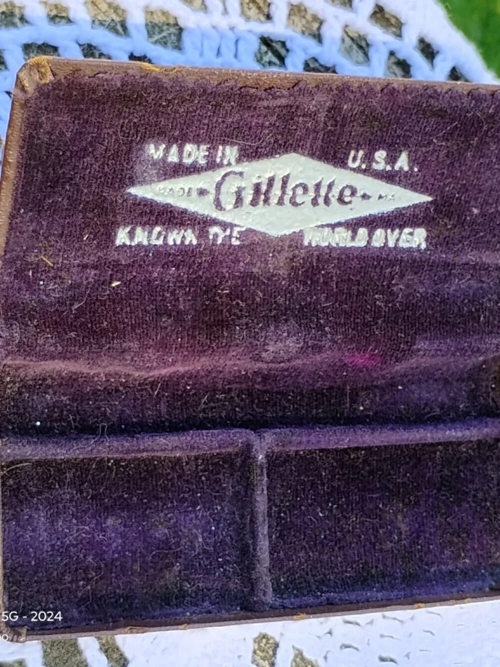 antique Gillette razor case w/hinged lid purple velvet interior early 1900s